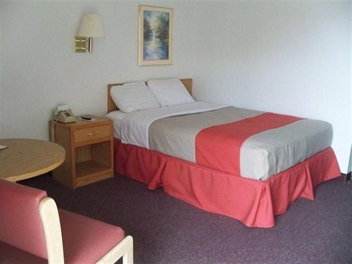 Capitol Inn & Suites Pierre Εξωτερικό φωτογραφία